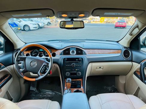 Used 2012 Buick Enclave Leather image 16
