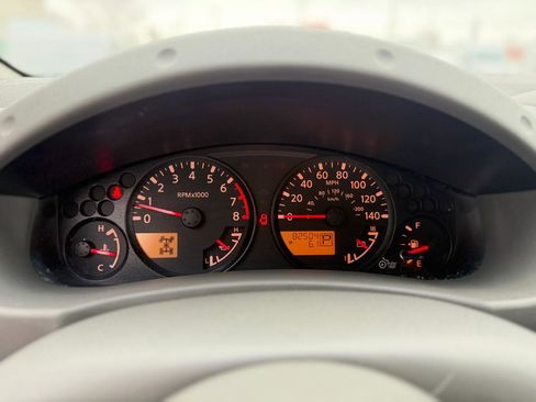 Used 2012 Nissan Frontier SV w/ SV Premium Utility Pkg image 23