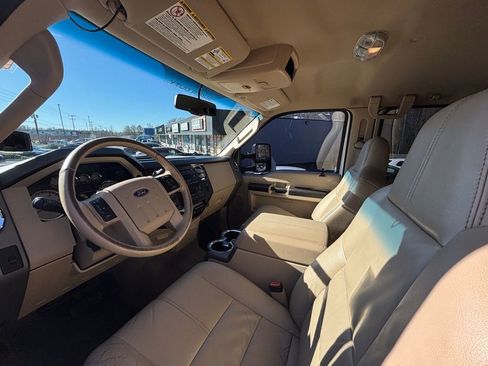 Used 2008 Ford F250 Lariat image 8