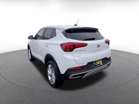 Used 2025 Buick Encore GX Preferred image 11