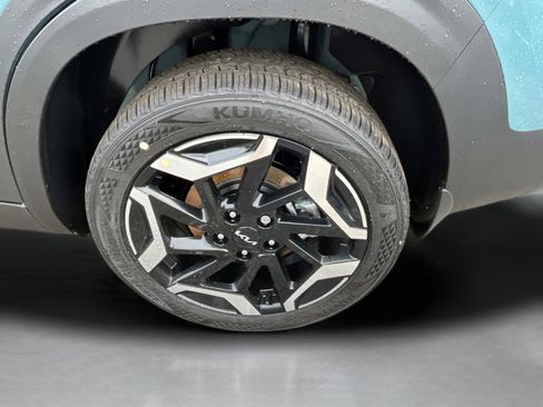 New 2026 Kia Seltos SX w/ SX Sunroof Package image 11