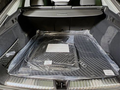 New 2025 Audi Q5 Premium Plus image 24