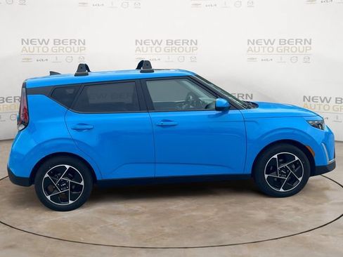 Used 2023 Kia Soul EX FWD image 6