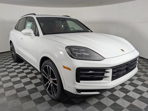 New 2026 Porsche Cayenne AWD/4WD image 9