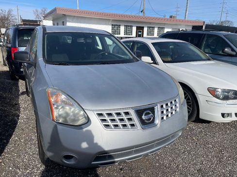 Used 2010 Nissan Rogue S image 2