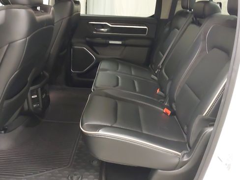 Used 2022 RAM 1500 Laramie AWD/4WD image 38