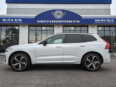 Used 2022 Volvo XC60 B5 R-Design w/ Advanced Package AWD/4WD image 1