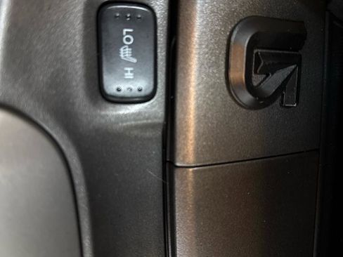Used 2010 Honda Crosstour EX-L image 24