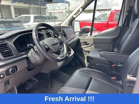 Used 2024 Ford Transit 250 148 Medium Roof w/ Load Area Protection Package image 10