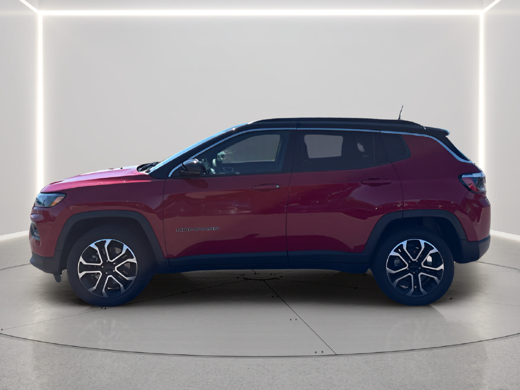 Used 2023 Jeep Compass Limited AWD/4WD image 9