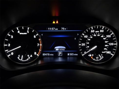 Used 2020 Nissan Altima 2.5 SV image 10