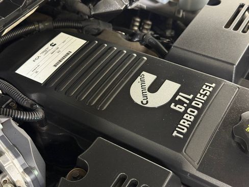 Used 2021 RAM 3500 Tradesman AWD/4WD image 26