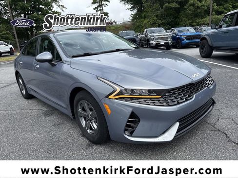 Used 2023 Kia K5 LXS FWD image 1