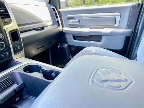 Used 2016 RAM 1500 Big Horn AWD/4WD image 64