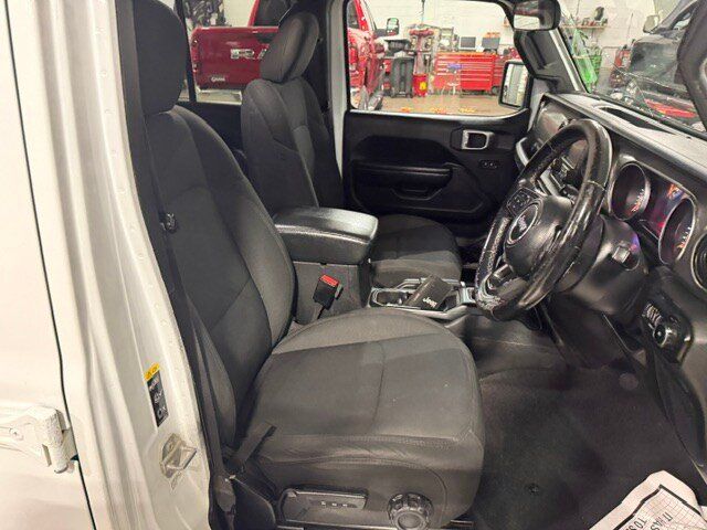Used 2021 Jeep Wrangler Unlimited Sport AWD/4WD image 10