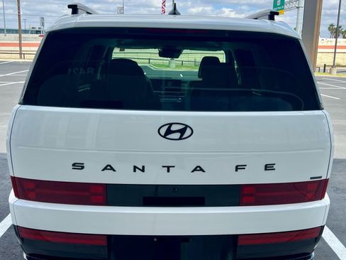 Used 2025 Hyundai Santa Fe Calligraphy AWD/4WD image 5