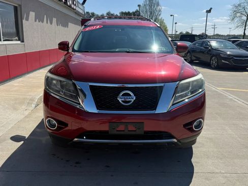 Used 2014 Nissan Pathfinder SV image 6