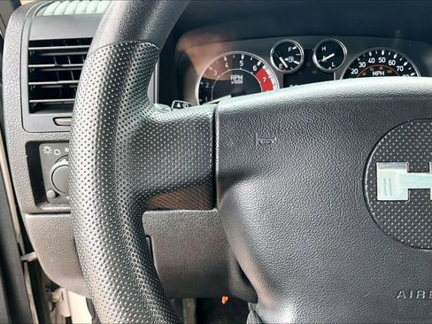Used 2007 HUMMER H3 AWD/4WD image 21