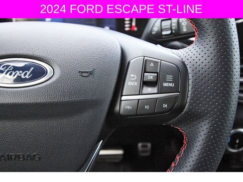 Used 2024 Ford Escape ST-Line image 18