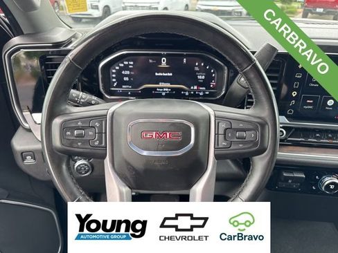 Certified 2025 GMC Sierra 1500 SLT AWD/4WD image 17