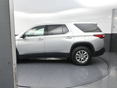 Used 2020 Chevrolet Traverse LS AWD/4WD image 6