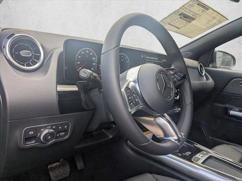 Used 2026 Mercedes-Benz GLA 250 image 6
