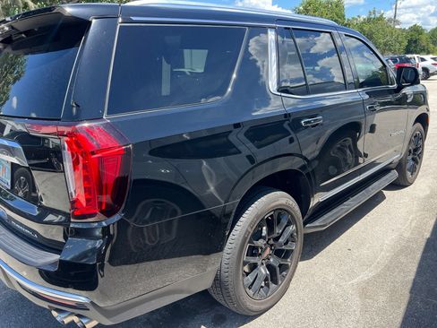 Used 2022 GMC Yukon Denali AWD/4WD image 4