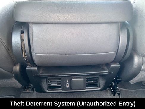 Used 2024 GMC Sierra 1500 SLT image 24