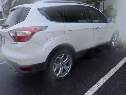 Used 2017 Ford Escape Titanium w/ Equipment Group 301A FWD image 2