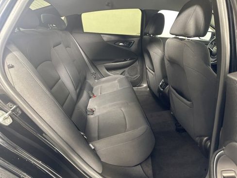 Used 2016 Chevrolet Malibu LT image 15