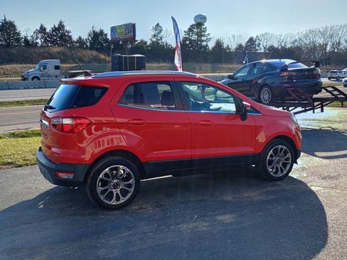 Used 2020 Ford EcoSport Titanium image 5