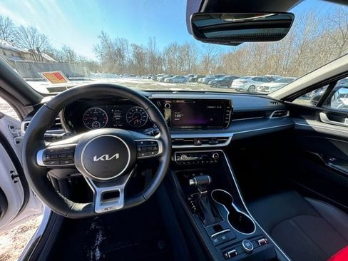 Used 2024 Kia K5 GT-Line image 17