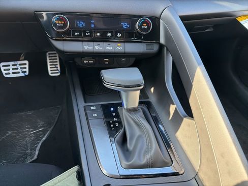 New 2026 Hyundai Elantra Sport image 24