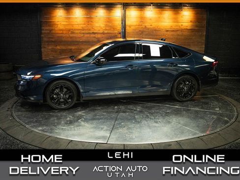 Used 2025 Honda Accord SE image 1