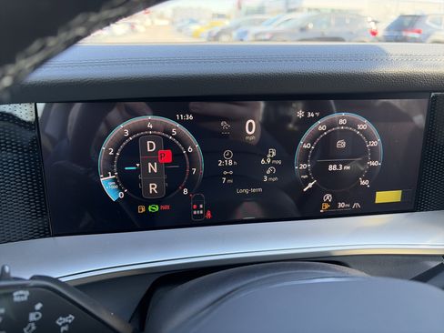 New 2026 Volkswagen Tiguan SE image 23