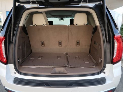 Certified 2021 GMC Yukon Denali w/ Denali Ultimate Package image 34