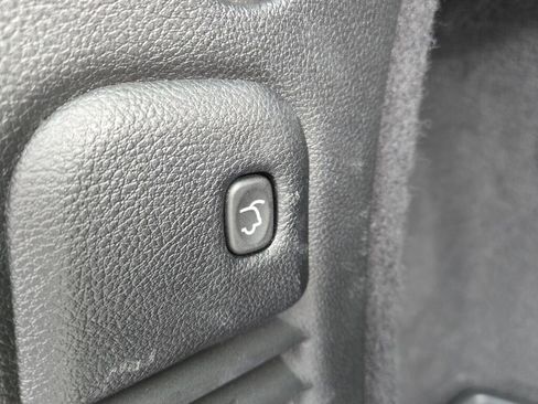 Used 2024 Dodge Durango GT image 17