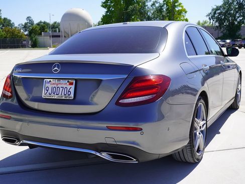 Used 2017 Mercedes-Benz E 300 image 9