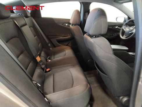 Used 2023 Chevrolet Malibu LT image 31