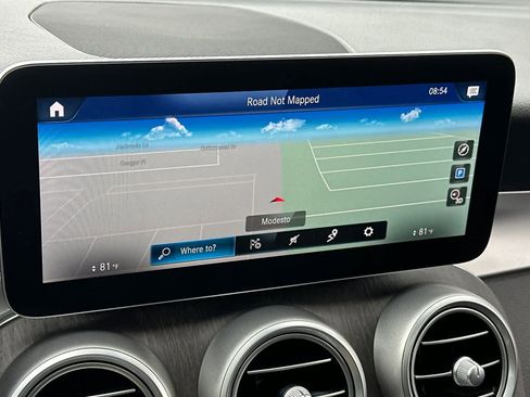 Used 2020 Mercedes-Benz GLC 300 4MATIC Coupe image 18