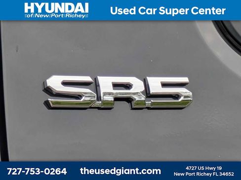 Used 2025 Toyota Tacoma SR5 RWD image 13