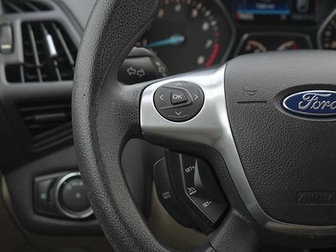 Used 2014 Ford Escape SE w/ Equipment Group 201A image 17