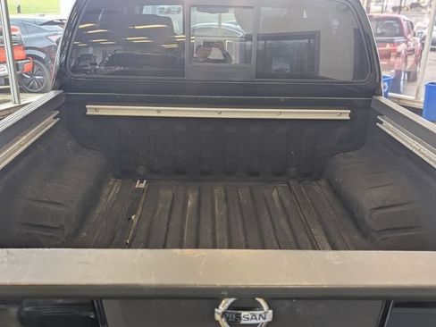 Used 2019 Nissan Frontier PRO-4X AWD/4WD image 9