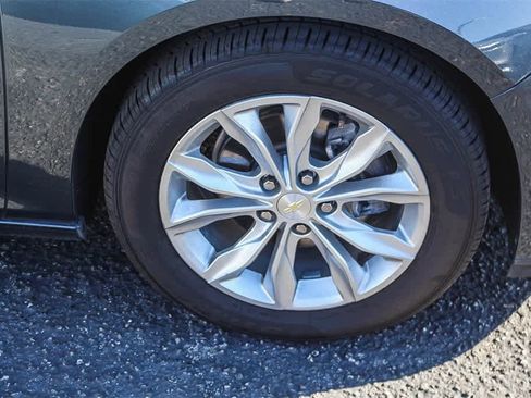 Used 2020 Chevrolet Malibu LT w/ Leather Package image 14