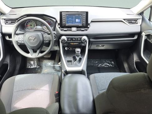 Used 2022 Toyota RAV4 XLE FWD image 14