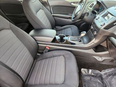 Used 2018 Ford Edge SE