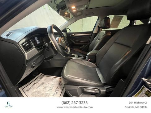 Used 2019 Volkswagen Jetta SE FWD image 12