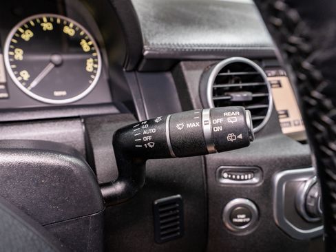 Used 2016 Land Rover LR4 HSE LUX image 31