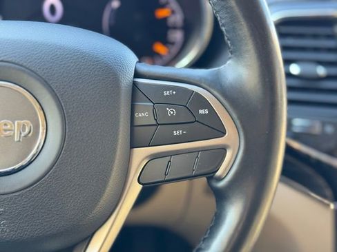 Used 2021 Jeep Grand Cherokee Limited image 26