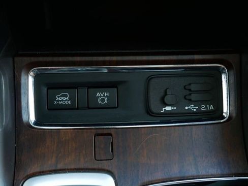 Used 2019 Subaru Ascent Touring image 23